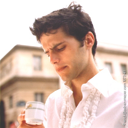 
Model : Marcio (Totem Model Agency)

Stylisme de plateau : Ga�lle Hiver

Make up : Caroline Brillat

Photo : Erick Seban-Meyer (Paris, avril 2002)

(cliquez sur l'image pour revenir)
