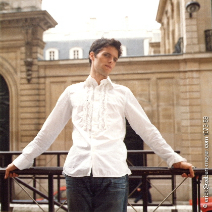 
Model : Marcio (Totem Model Agency)

Stylisme de plateau : Ga�lle Hiver

Make up : Caroline Brillat

Photo : Erick Seban-Meyer (Paris, avril 2002)

(cliquez sur l'image pour revenir)