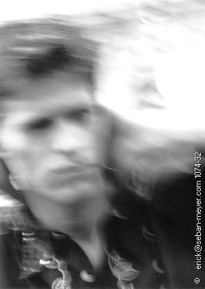 
Model : Marcio (Totem Model Agency)

Stylisme de plateau : Ga�lle Hiver

Make up : Caroline Brillat

Photo : Erick Seban-Meyer (Paris, avril 2002)

(cliquez sur l'image pour revenir)