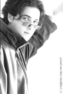 Model: Joseph (Elle J, Nice) - Make-Up: Val&eacute;rie Legrand (Nice) - CLICK TO GO BACK